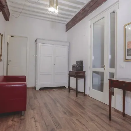 San Pierino Charming Guest house Lucca