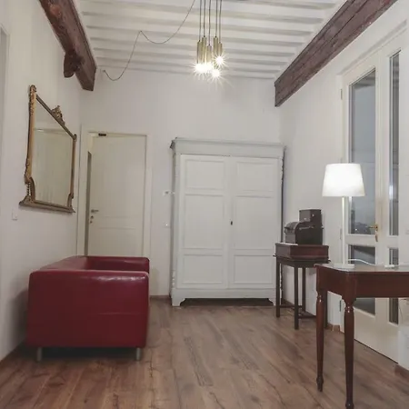 San Pierino Charming 3* Lucca